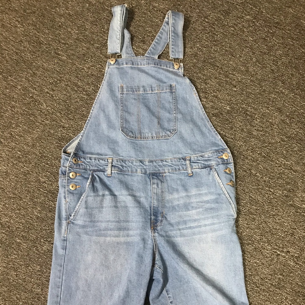 Forever 21 overalls